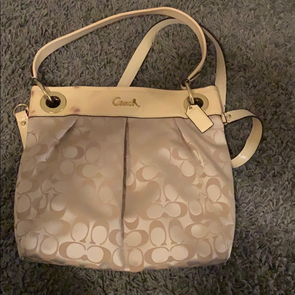 Coach shoulder bag